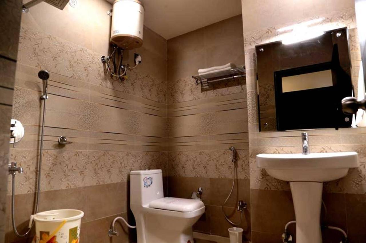 Hotel Vinayak Lifestyle Hotels لاكناو المظهر الخارجي الصورة