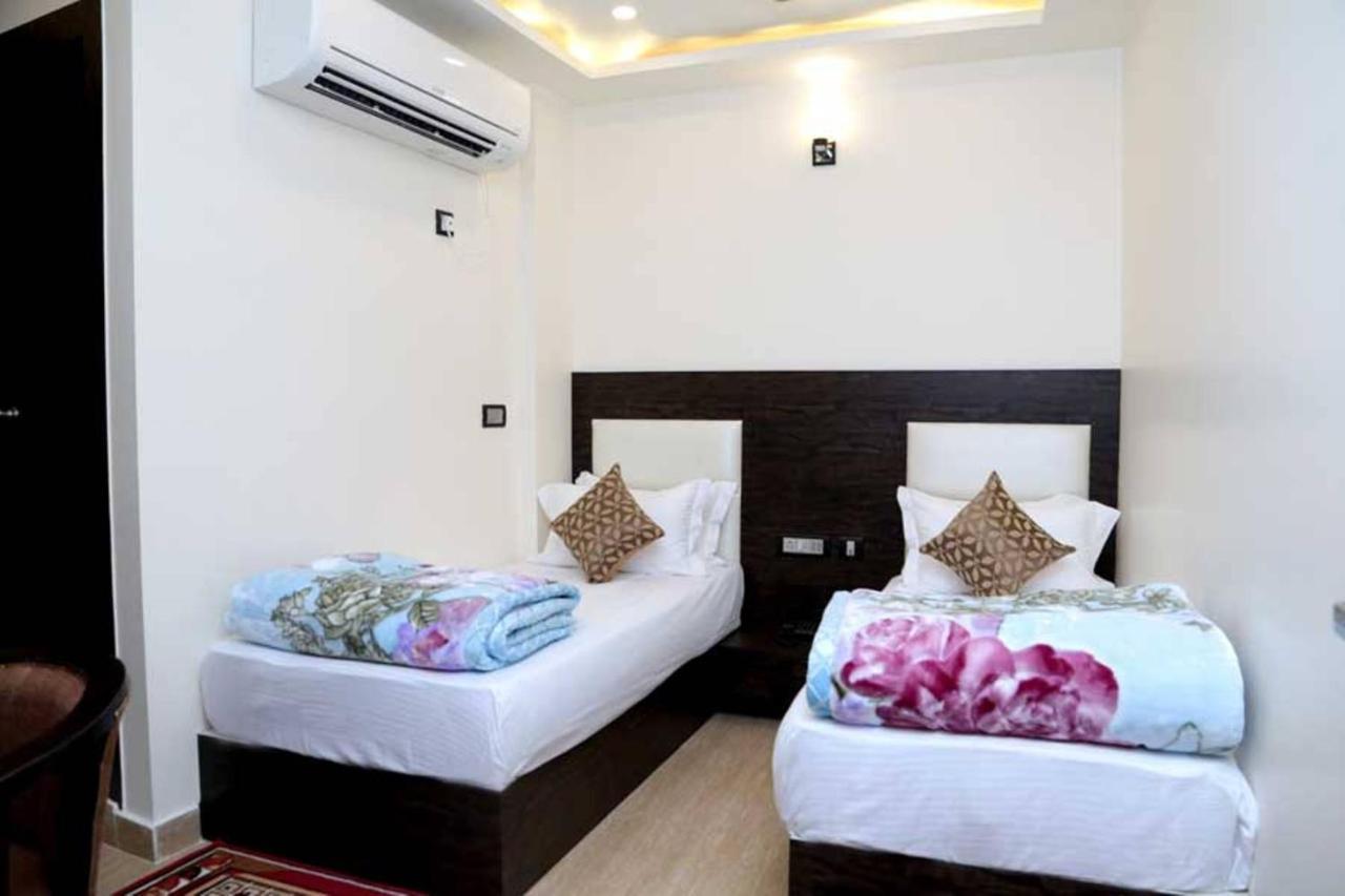 Hotel Vinayak Lifestyle Hotels لاكناو المظهر الخارجي الصورة